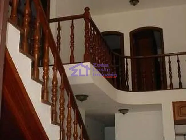 Sobrado com 500m² 4 quartos e 5 banheiros, à venda, no bairro Vila Carrão em São Paulo