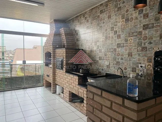 Sobrado com 150m² 3 quartos e 2 banheiros, à venda, no bairro Vila Nossa Senhora das Vitórias em Mauá
