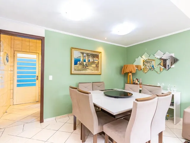 Casa com 101m² 3 quartos e 3 banheiros, à venda, no bairro Campo Comprido em Curitiba