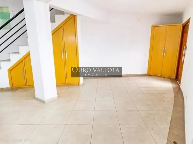 Sobrado 3 quartos e 2 banheiros, para alugar, no bairro Vila Bertioga em São Paulo