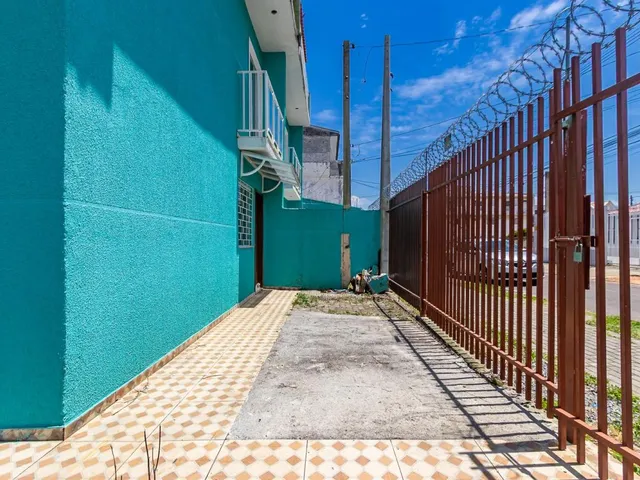 Sobrado com 63m² 2 quartos e 3 banheiros, à venda, no bairro Tatuquara em Curitiba