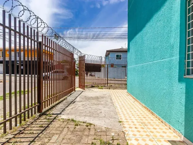 Casa com 63m² 2 quartos e 3 banheiros, à venda, no bairro Tatuquara em Curitiba