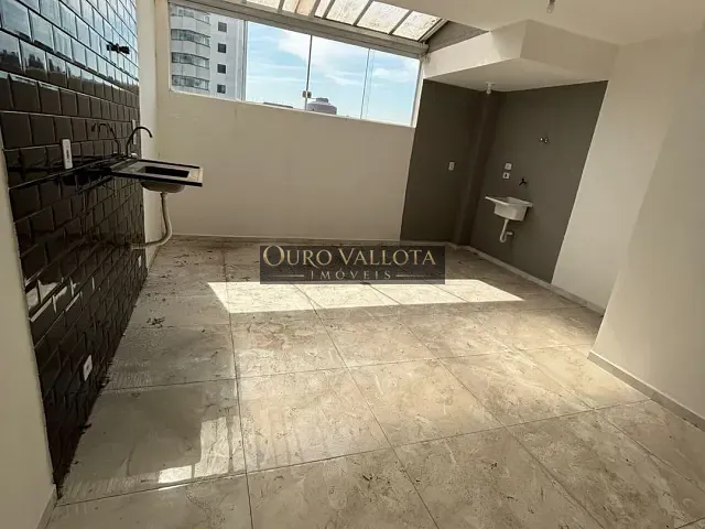 Sobrado 2 quartos e 2 banheiros, à venda, no bairro Vila Invernada em São Paulo