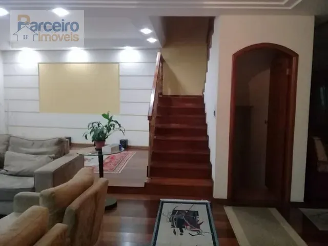 Sobrado com 420m² 4 quartos e 6 banheiros, à venda, no bairro Vila Formosa em São Paulo