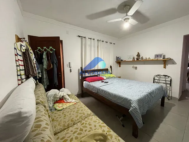 Sobrado com 125m² 2 quartos e 2 banheiros, à venda, no bairro Jardim Alvorada em São José dos Campos