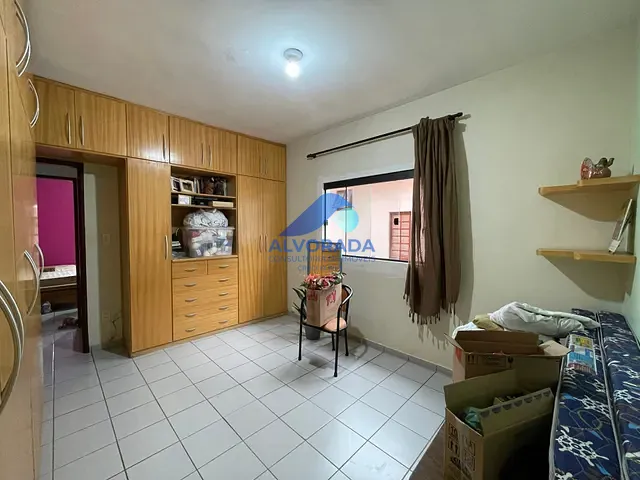 Sobrado com 125m² 2 quartos e 2 banheiros, à venda, no bairro Jardim Alvorada em São José dos Campos