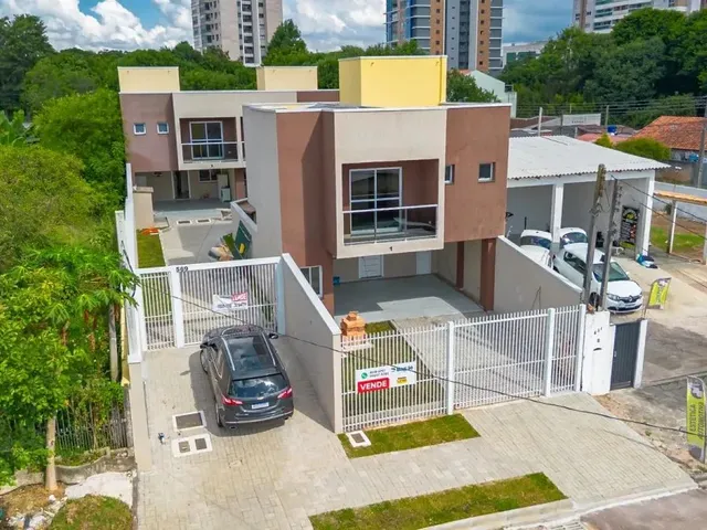 Sobrado 3 quartos e 3 banheiros, à venda, no bairro Ecoville em Curitiba