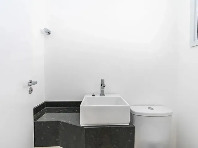 Sobrado 3 quartos e 1 banheiro, à venda, no bairro Ecoville em Curitiba