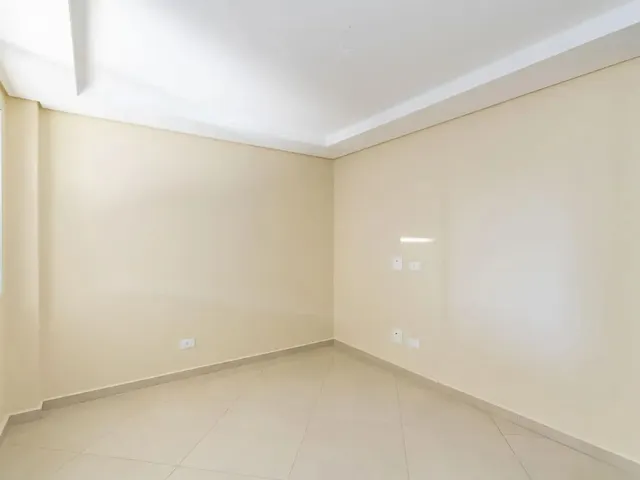 Sobrado 3 quartos e 1 banheiro, à venda, no bairro Ecoville em Curitiba