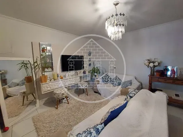 Sobrado com 250m² 2 quartos e 2 banheiros, à venda, no bairro Parque Cocaia em São Paulo