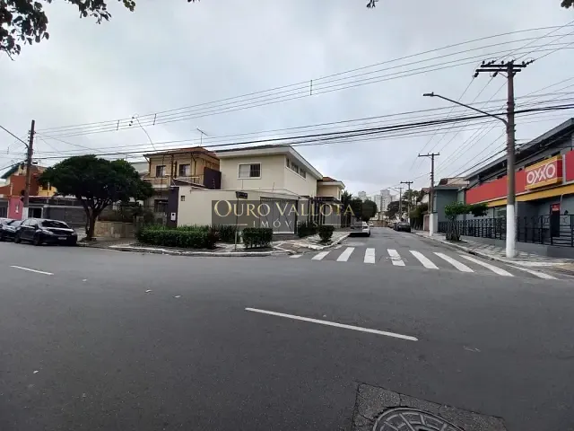 Sobrado com 168m² 3 quartos e 3 banheiros, para alugar, no bairro Tatuapé em São Paulo