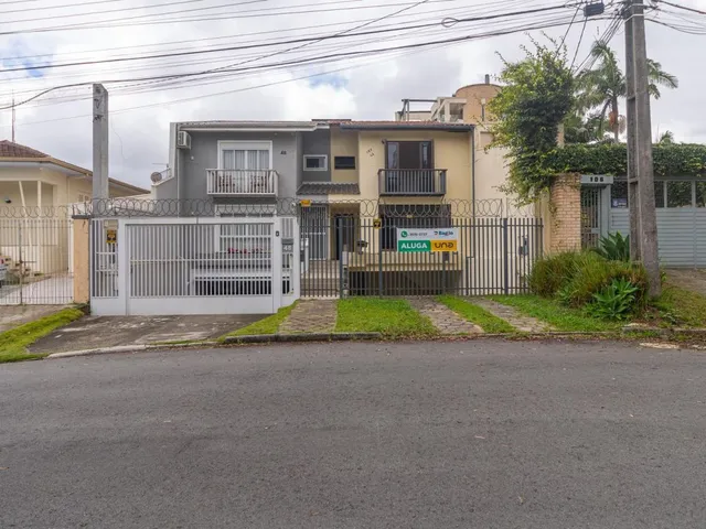 Sobrado 3 quartos e 4 banheiros, para alugar, no bairro Pilarzinho em Curitiba