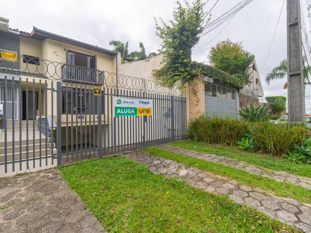 Sobrado 3 quartos e 4 banheiros, para alugar, no bairro Pilarzinho em Curitiba