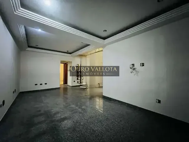 Sobrado com 132m² 4 quartos e 5 banheiros, à venda, no bairro Parque São Jorge em São Paulo