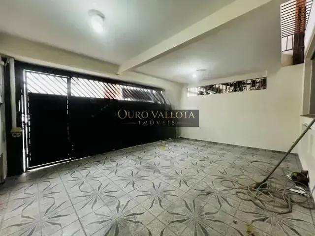 Sobrado com 132m² 4 quartos e 5 banheiros, à venda, no bairro Parque São Jorge em São Paulo