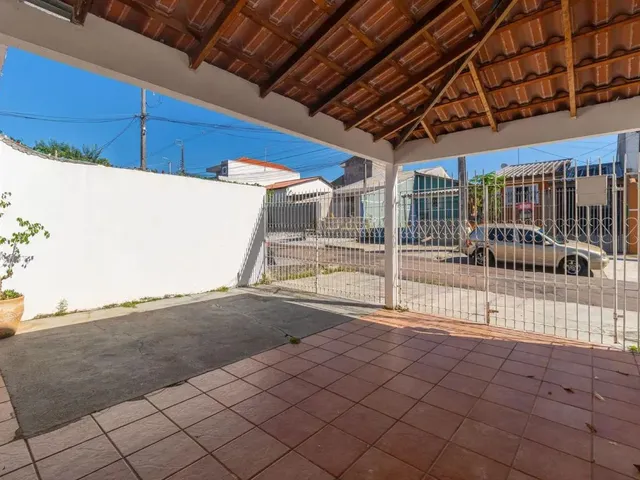 Casa 3 quartos e 2 banheiros, para alugar, no bairro Cidade Industrial em Curitiba