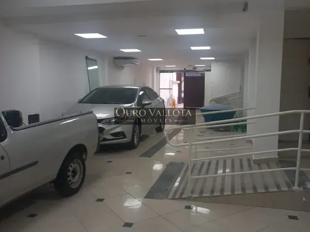 Sobrado para alugar, no bairro Vila Azevedo em São Paulo
