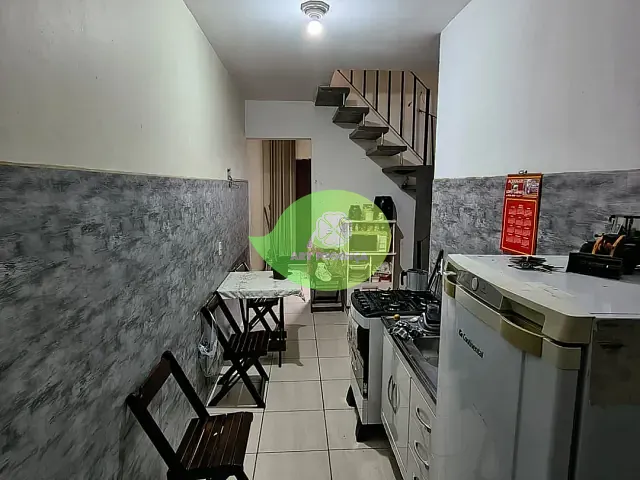Sobrado com 50m² 2 quartos e 1 banheiro, à venda, no bairro Jardim Santa Catarina em Sorocaba