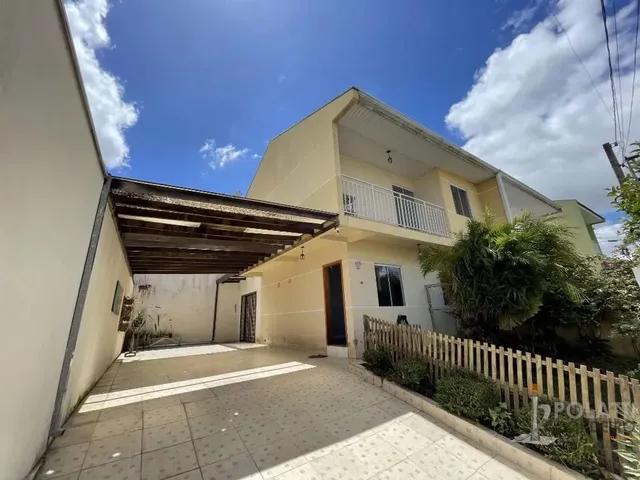 Sobrado com 154m² 3 quartos e 2 banheiros, à venda, no bairro Campo Pequeno em Colombo