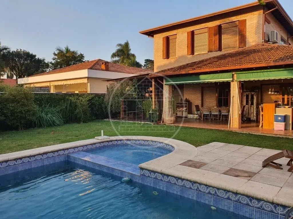 Sobrado, 3 quartos, 351 m² - Foto 1