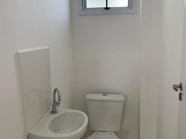 Sobrado com 54m² 2 quartos e 2 banheiros, à venda, no bairro Jardim Betania em Vargem Grande Paulista