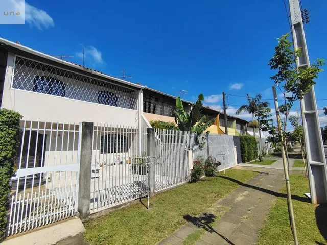 Sobrado com 196m² 3 quartos e 5 banheiros, à venda, no bairro Santa Quitéria em Curitiba