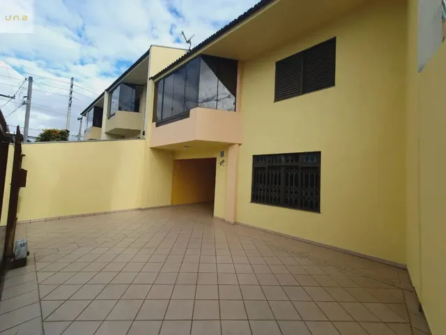 Sobrado 4 quartos e 4 banheiros, para alugar, no bairro Portão em Curitiba