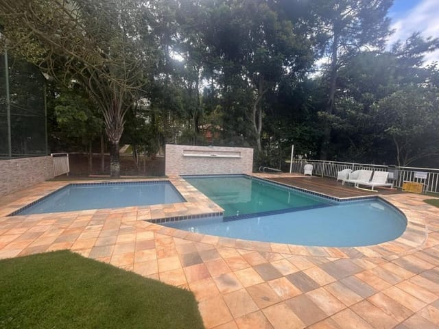 Sobrado com 153m² 3 quartos e 3 banheiros, à venda, no bairro Paisagem Renoir em Cotia