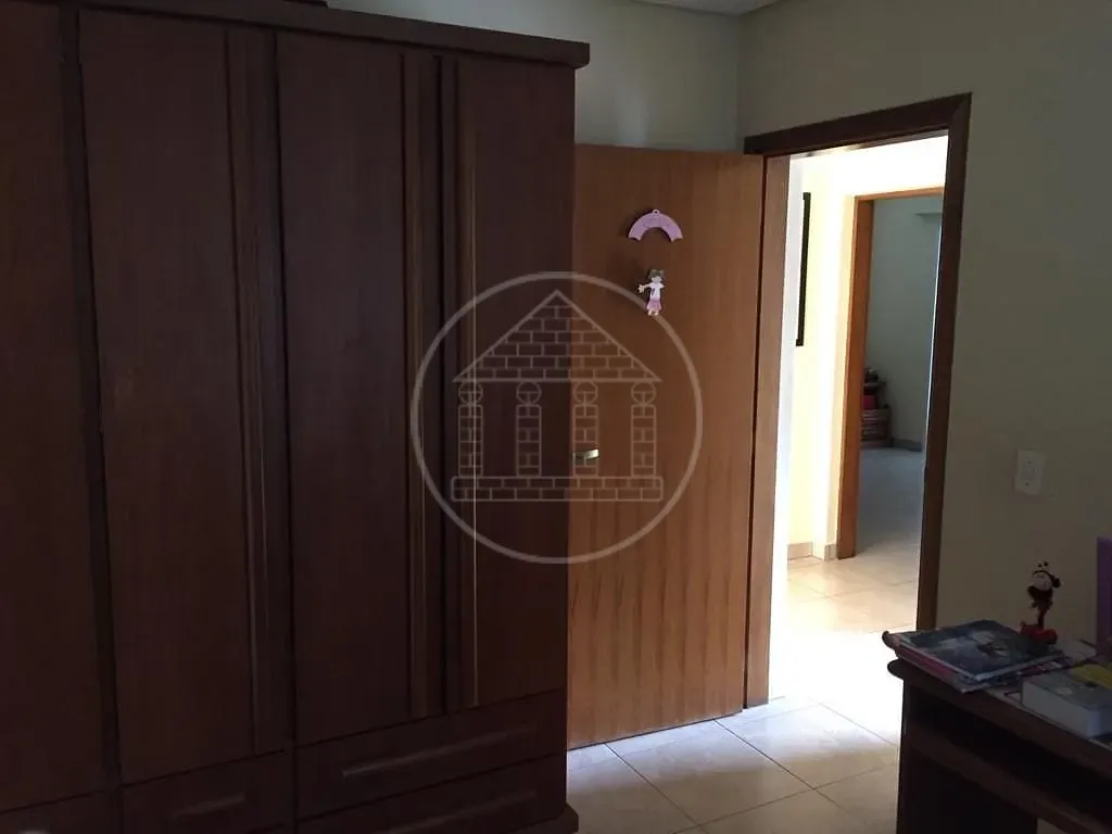 Sobrado, 4 quartos, 298 m² - Foto 4