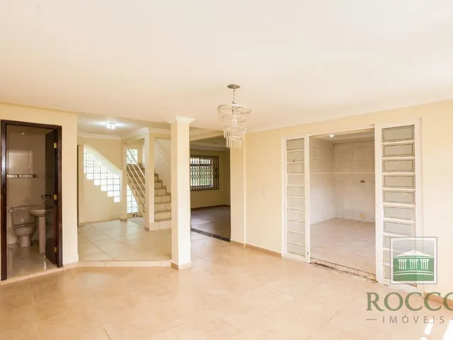 Casa com 362m² 3 quartos e 3 banheiros, à venda, no bairro Jardim Osasco em Colombo