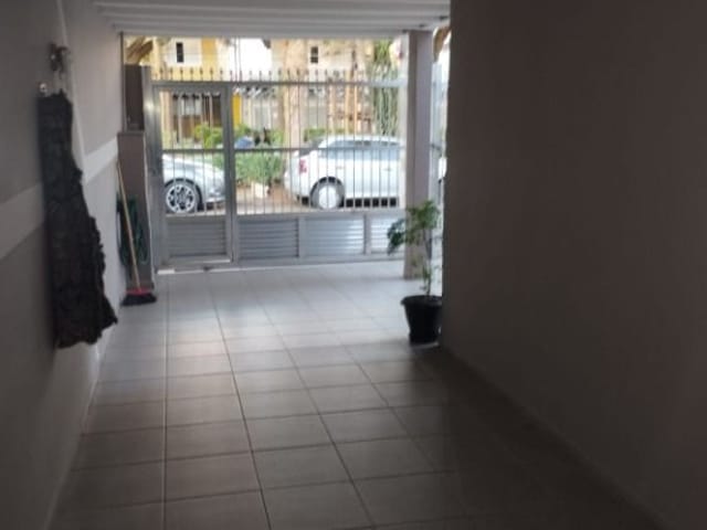 Sobrado com 136m² 3 quartos e 2 banheiros, à venda, no bairro Jardim Trussardi em São Paulo