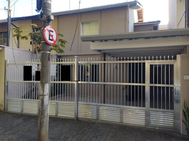Sobrado com 136m² 3 quartos e 2 banheiros, à venda, no bairro Jardim Trussardi em São Paulo