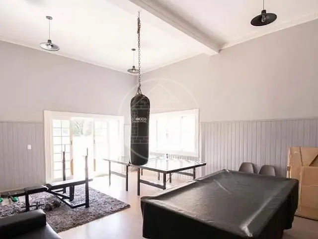 Sobrado com 600m² 4 quartos e 4 banheiros, à venda, no bairro Jardim Marajoara em São Paulo
