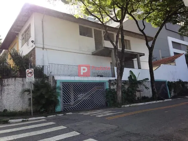 Sobrado com 270m² 3 quartos e 4 banheiros, à venda, no bairro Campo Belo em São Paulo