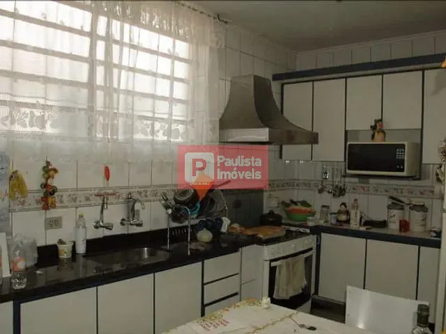 Sobrado com 270m² 3 quartos e 4 banheiros, à venda, no bairro Campo Belo em São Paulo