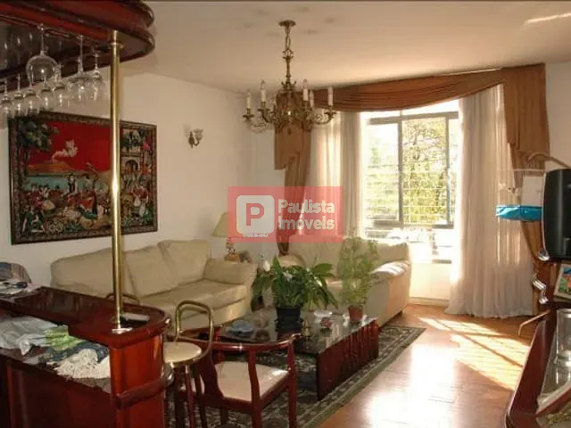 Sobrado com 270m² 3 quartos e 4 banheiros, à venda, no bairro Campo Belo em São Paulo