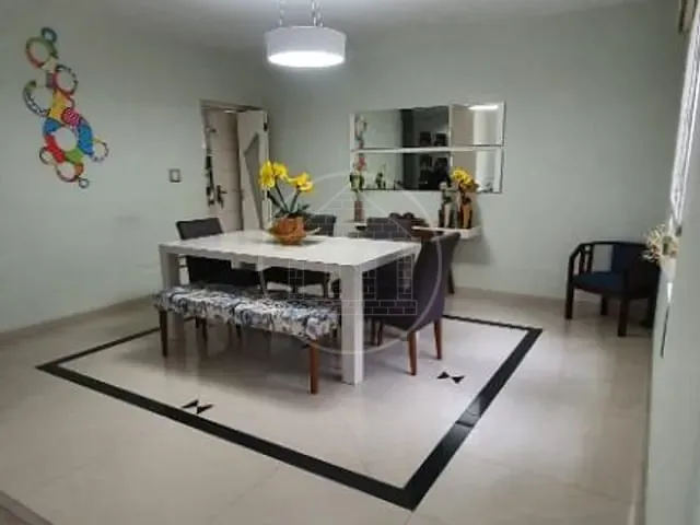 Sobrado com 500m² 4 quartos e 3 banheiros, à venda, no bairro Jardim Guarapiranga em São Paulo