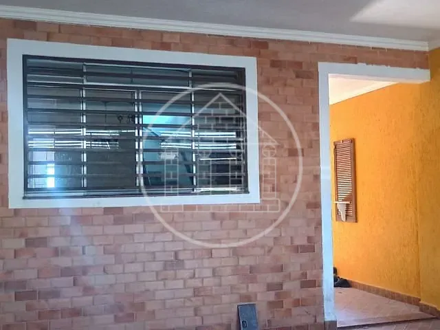 Sobrado com 140m² 3 quartos e 1 banheiro, à venda, no bairro Jardim Maria Amália em São Paulo