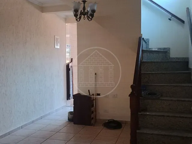 Sobrado com 140m² 3 quartos e 1 banheiro, à venda, no bairro Jardim Maria Amália em São Paulo