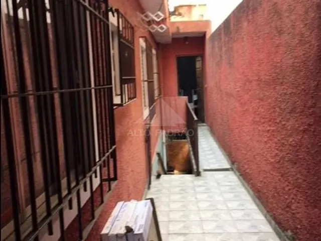 Sobrado com 125m², à venda, no bairro Vila Dirce em Mauá