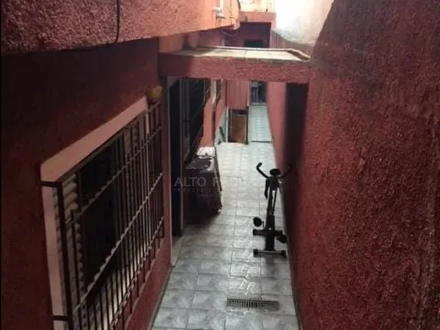 Sobrado com 125m², à venda, no bairro Vila Dirce em Mauá