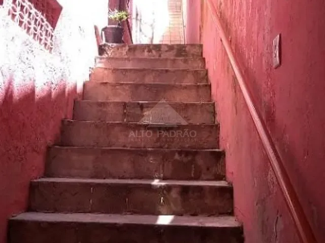 Sobrado com 190m² 4 quartos e 3 banheiros, à venda, no bairro Jardim Itapark Velho em Mauá