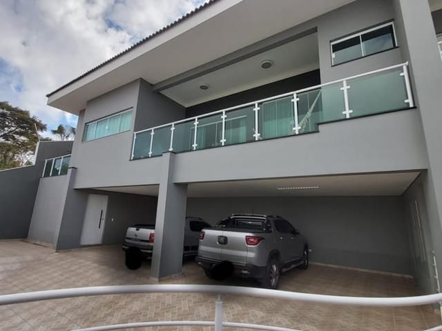 Sobrado com 640m² 3 quartos e 3 banheiros, à venda, no bairro Jd São Bartolomeu em Piedade