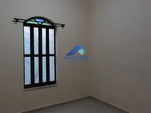 Sobrado com 204m² 3 quartos e 3 banheiros, à venda, no bairro Jardim Julieta em Caçapava
