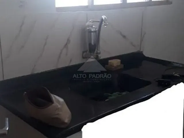 Sobrado com 265m² 1 quarto e 1 banheiro, à venda, no bairro Parque das Américas em Mauá