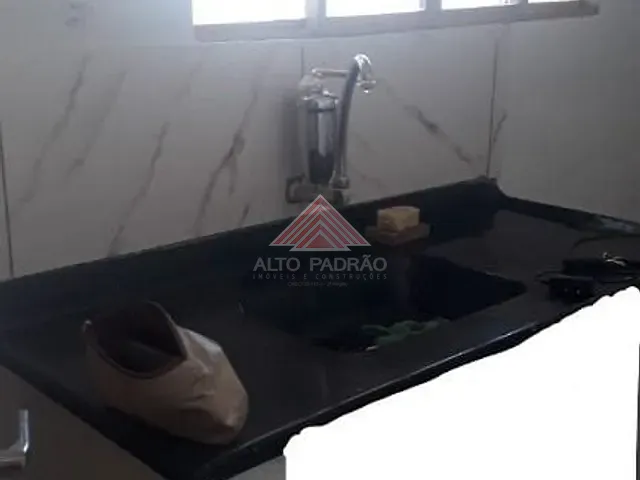 Sobrado com 265m² 1 quarto e 1 banheiro, à venda, no bairro Parque das Américas em Mauá