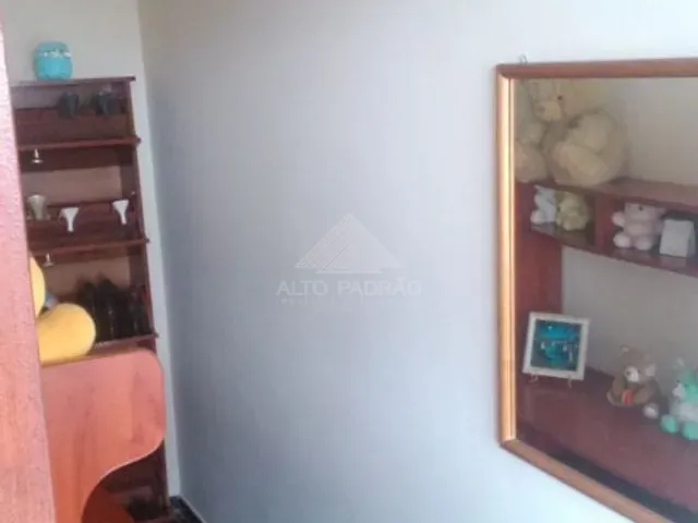 Sobrado 2 quartos e 2 banheiros, à venda, no bairro Jardim Ipê em Mauá