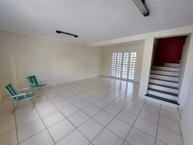Sobrado com 180m² 5 quartos e 4 banheiros, à venda ou para alugar, no bairro Jardim Ester em São Paulo
