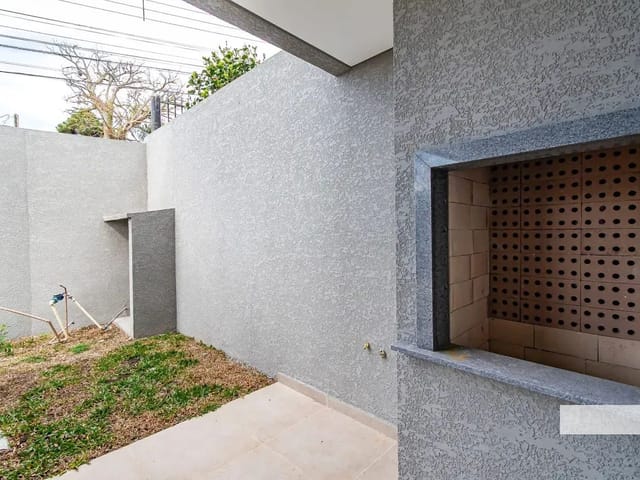 Sobrado 3 quartos e 4 banheiros, à venda, no bairro Vista Alegre em Curitiba