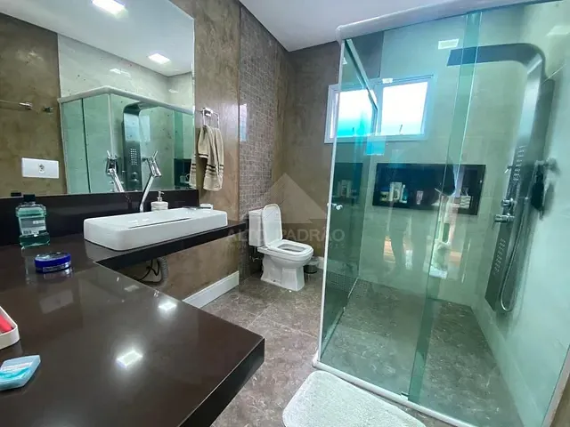 Sobrado com 288m² 2 quartos e 1 banheiro, à venda, no bairro Jardim Mauá em Mauá